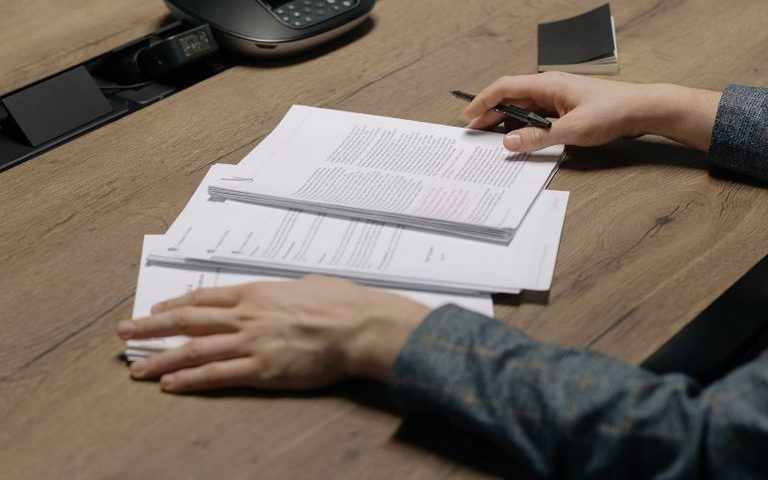 Nowe przepisy antymobbingowe przyjęte przez Senat. Co zmienia nowelizacja Kodeksu pracy?